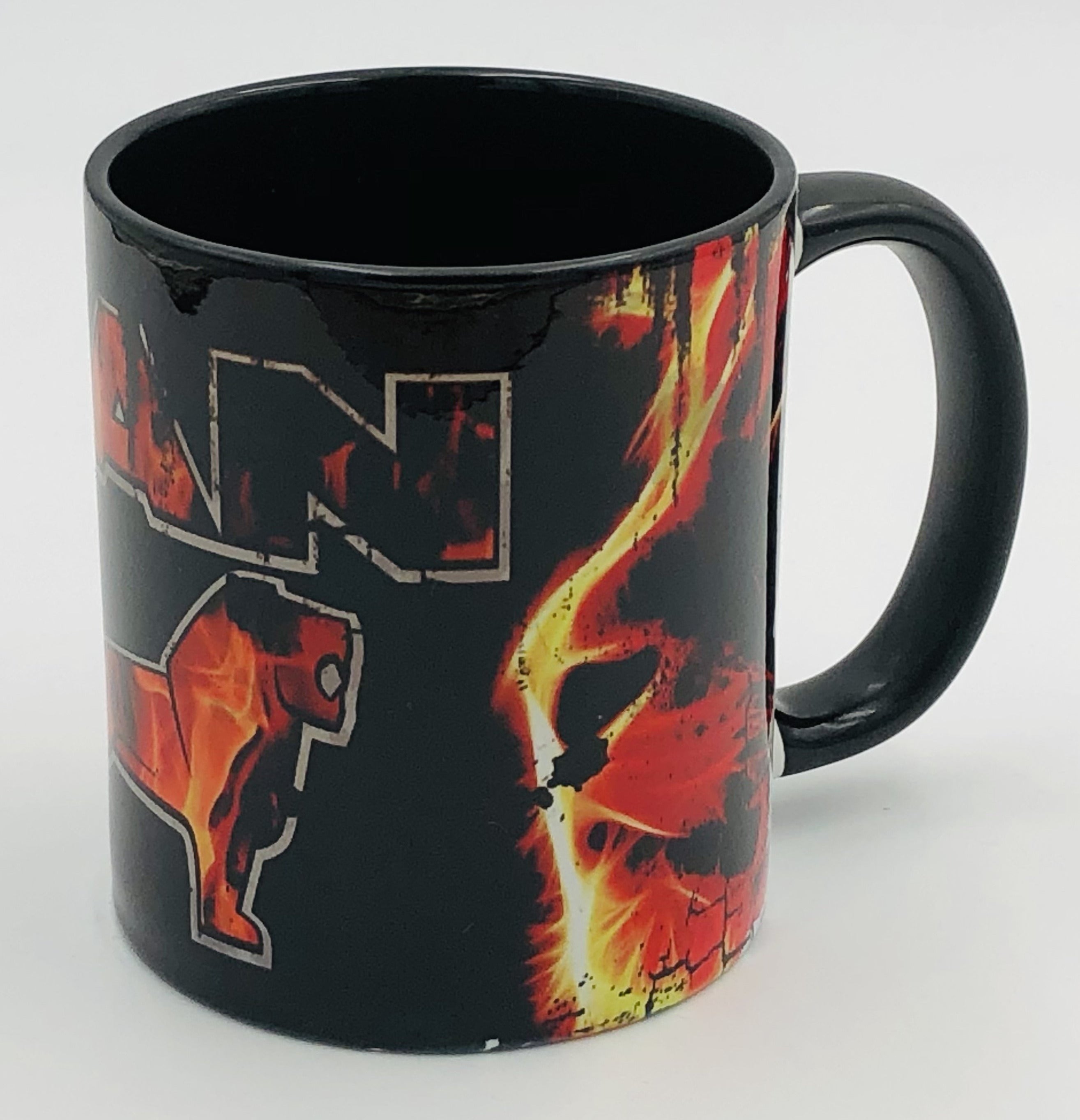 Vintage Becher MAN Flames