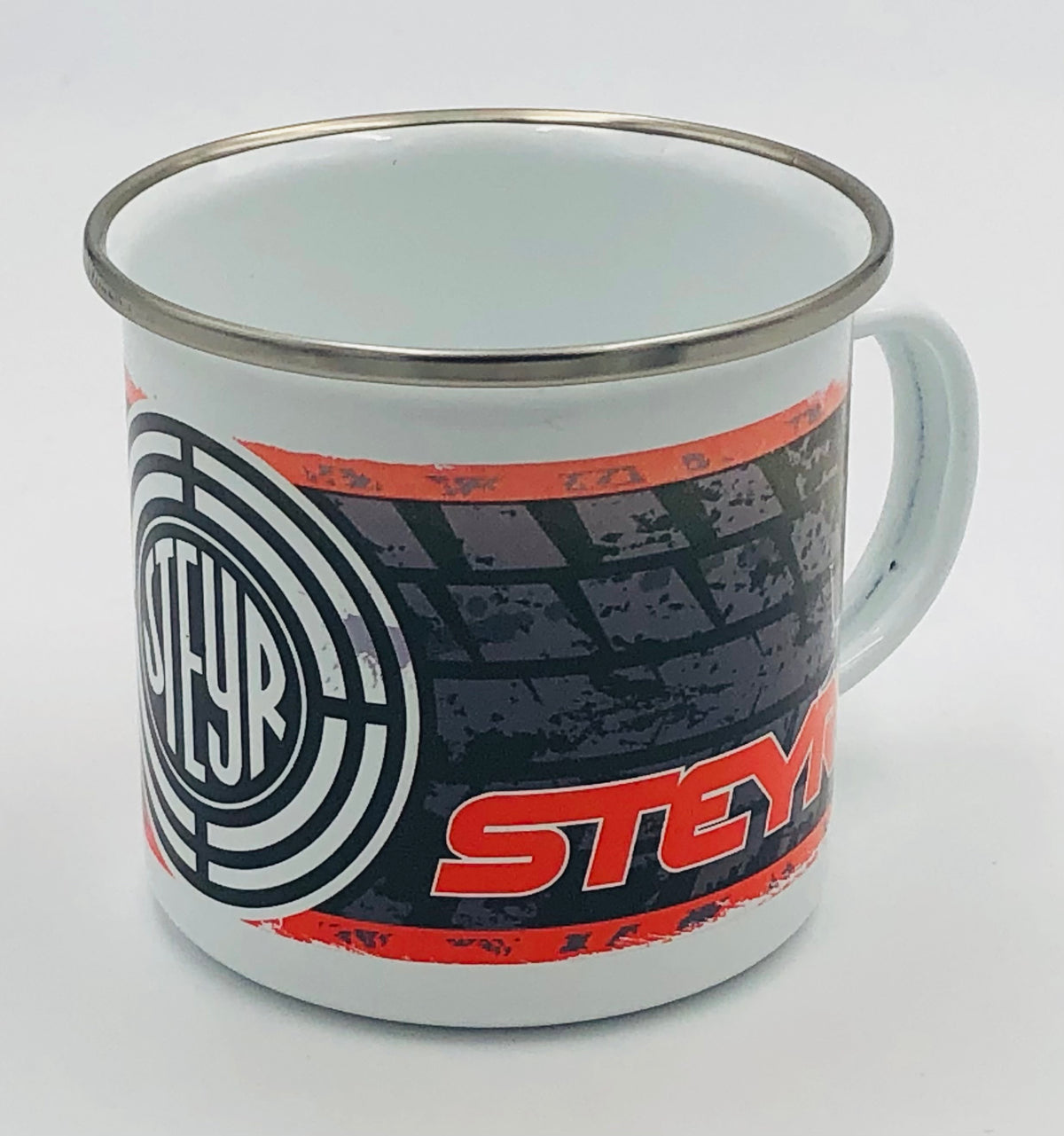 Vintage Becher Steyr